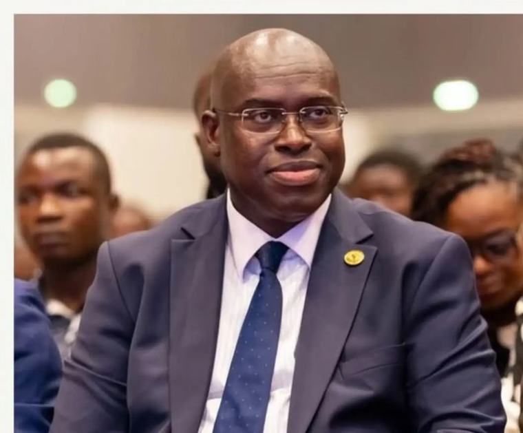 Littérature scientifique : Dr Tidiane Ouattara présente trois ouvrages consacrés à l’avenir spatial de l’Afrique